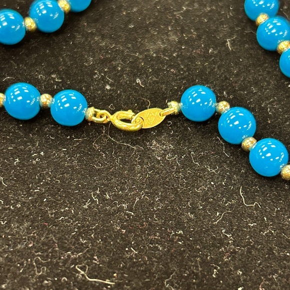 Trifari Vintage Blue and Green Beaded Necklace - Picture 2 of 6